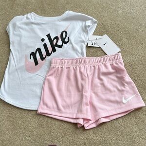Nike girls shorts set